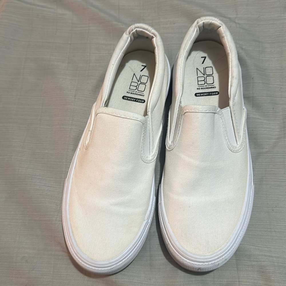 Women’s shoes
